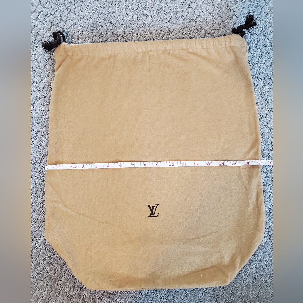 EUC Authentic Louis Vuitton Dust Bag